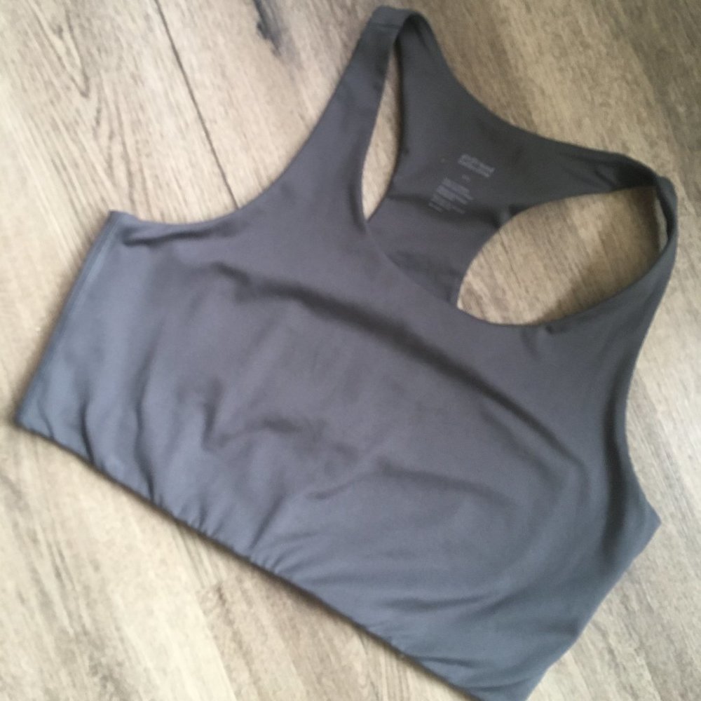 EUC Girlfriend Collective Sports Bra Dark Gray XXL